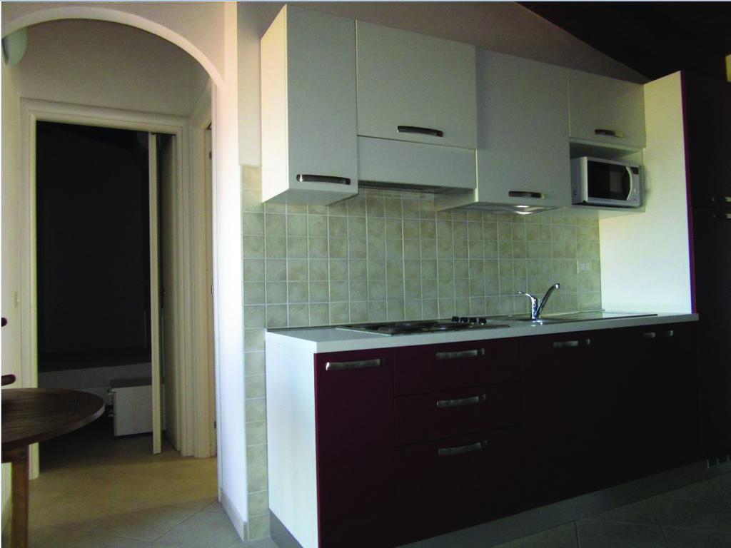 Residence L'Incanto Attici 카스텔사르도 외부 사진